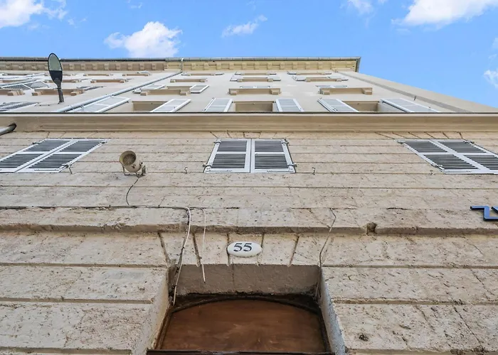 La Loge Vieux-Port